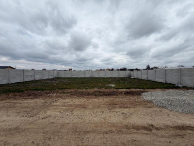 Teren intravilan de Vanzare Dobreni 375m 