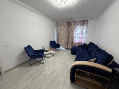 Apartament 2 camere - curte  27mp -  loc de parcare - Metrou Berceni 15minute